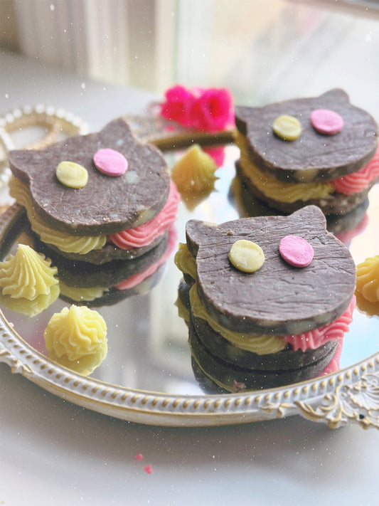 "Interstellar War" - Fresh Cut Rose & Lemon Sugar