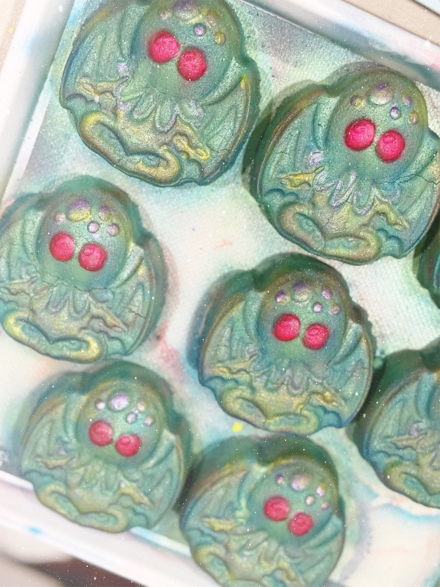 "Death of the Author" Nutmeg Thyme Patchouli Wisteria Bath Bomb