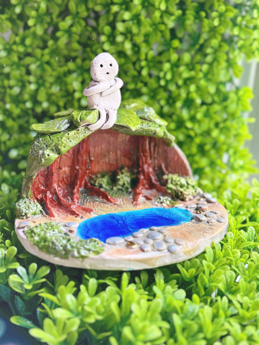 Lil' Forest Guardian Ceramic Alter