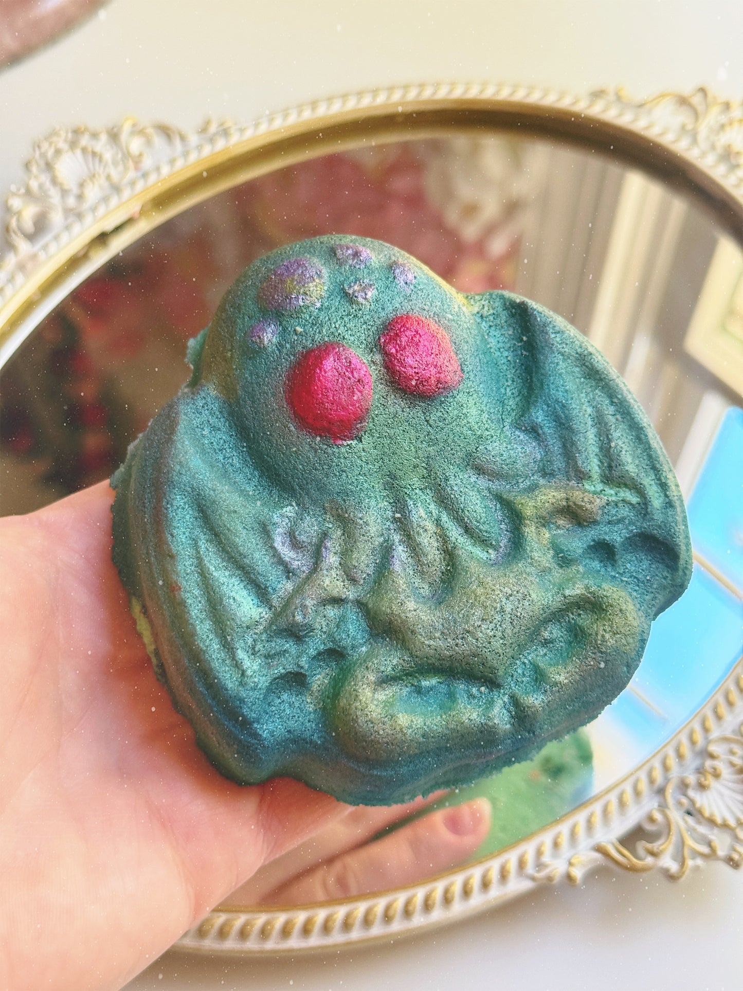"Death of the Author" Nutmeg Thyme Patchouli Wisteria Bath Bomb